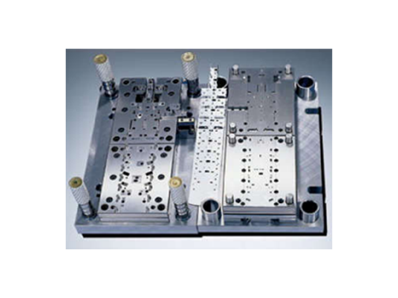 精密连续冲压模